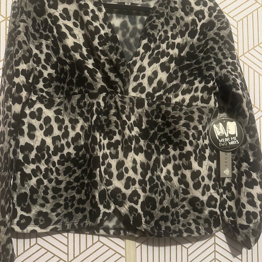 Leopard Print Reversible Fleece like sweater| Size M| NWT